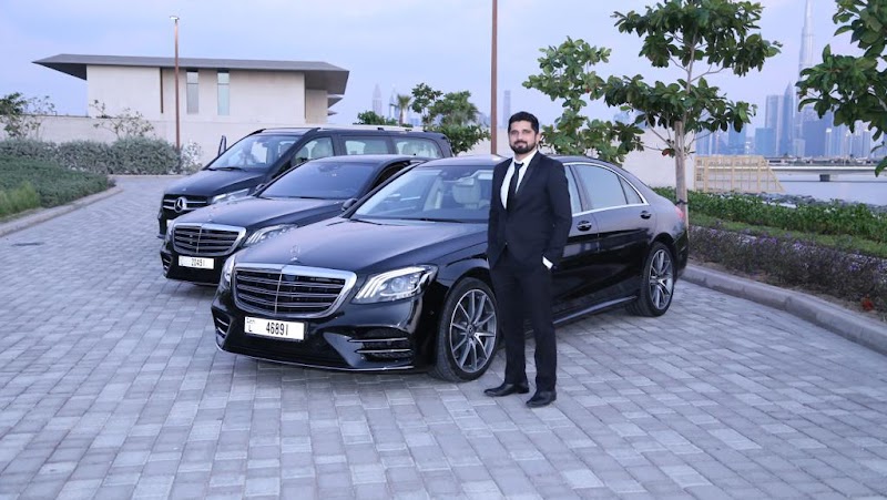Services de chauffeur | Pilote et voiture | Dubaï
