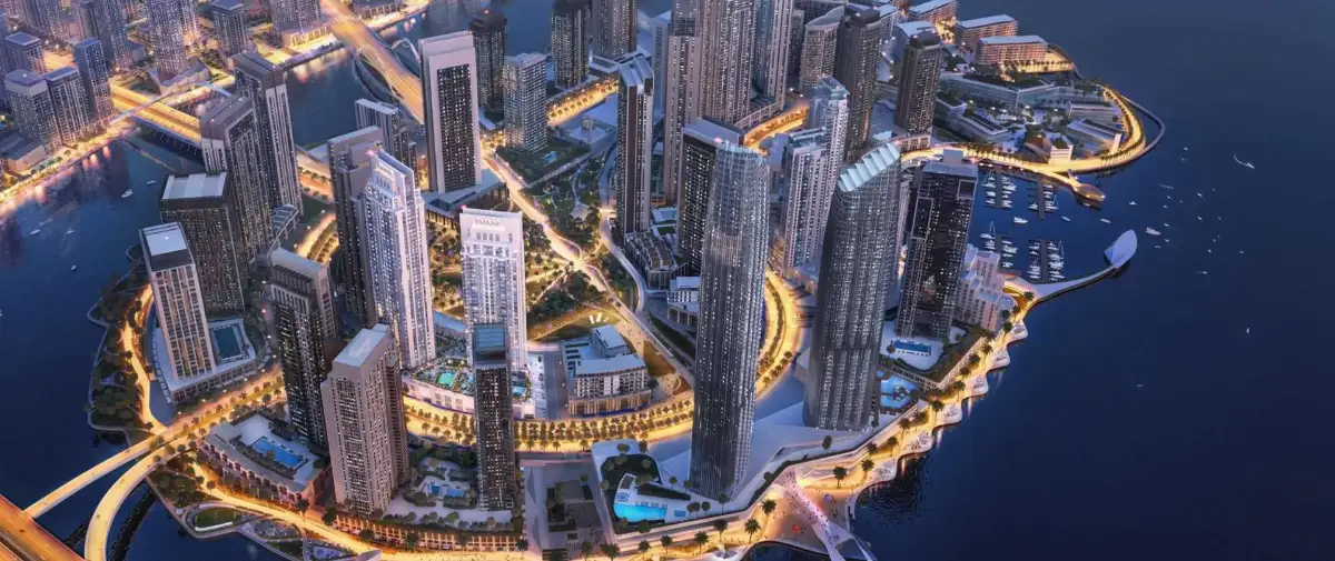 Nachtkreuzfahrt in Dubai; Abendessen, Licht und Musik auf dem Wasser