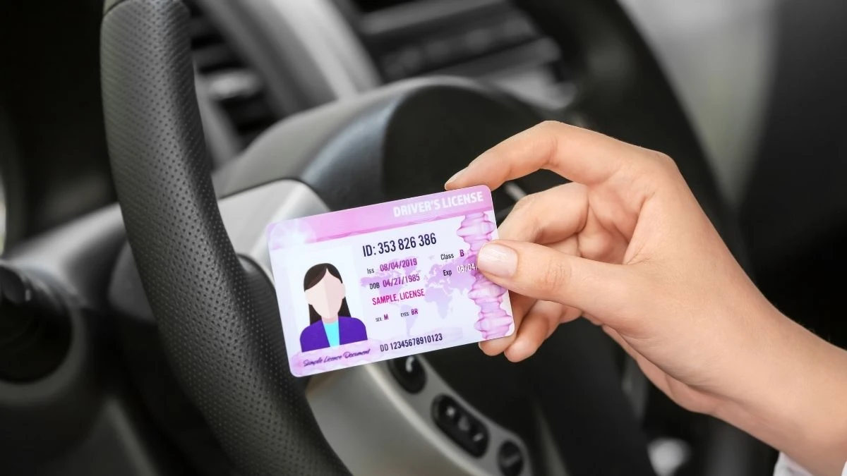 دبئی میں ڈرائیونگ لائسنس کا اجراء اور تجدید