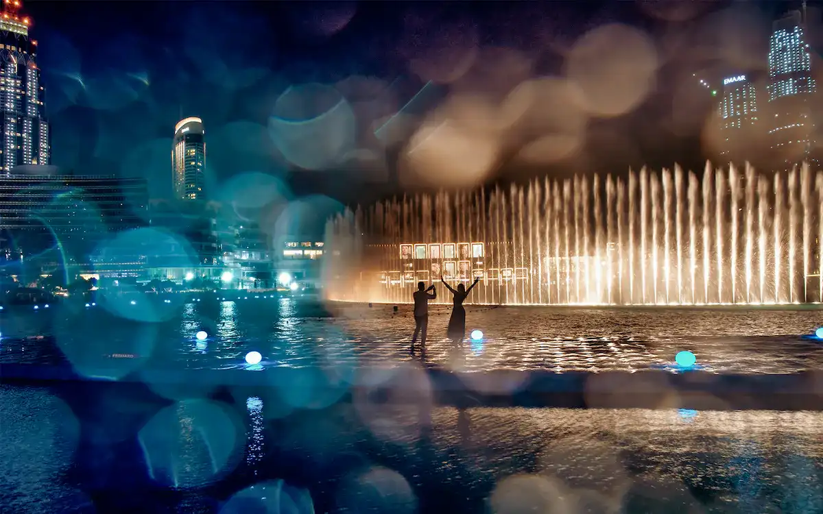 Dubai Mall Fountain; Der beeindruckendste musikalische Brunnen der Welt