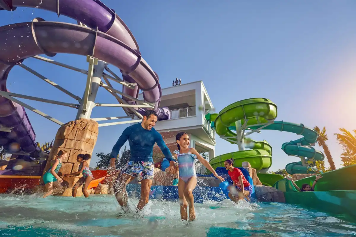 Activités pour tous les âges au parc aquatique Aqua Fun